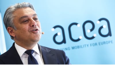 Luca de Meo (Renault) – The AIRBUS small car.